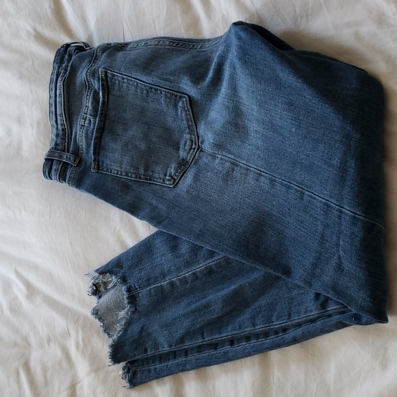 Joe's Jeans " The Charlie"  high rise skinny ankle 30 or 31 - Picture 10 of 12